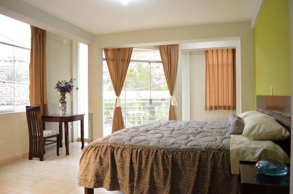 Julia'S Hotel Κούζκο Δωμάτιο φωτογραφία